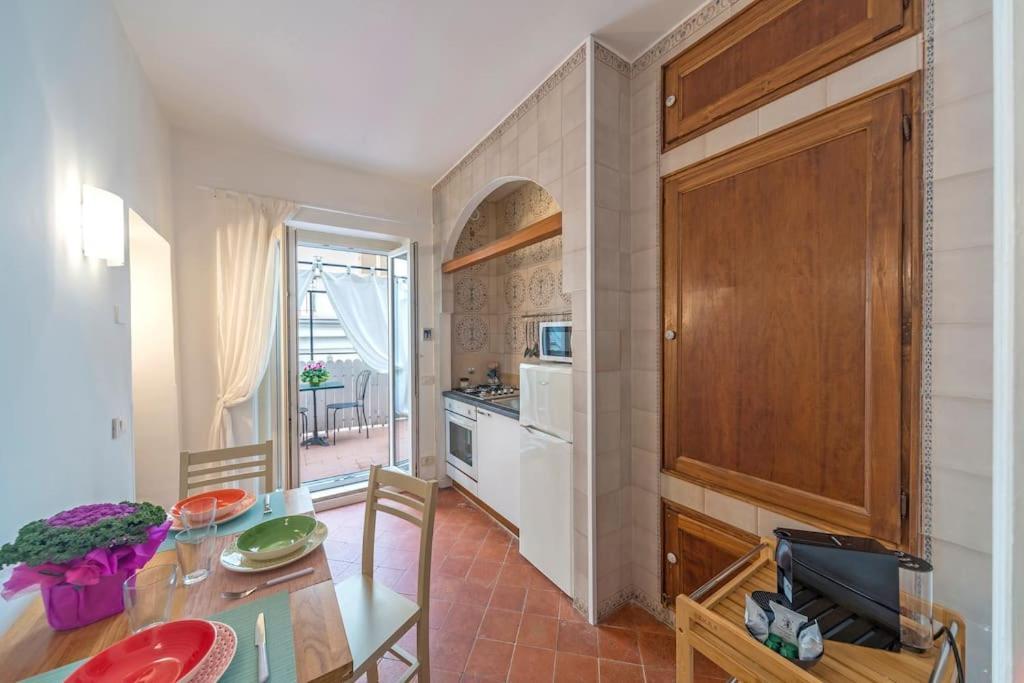 Trevi Domus Avignonesi Apartment Rome Luaran gambar
